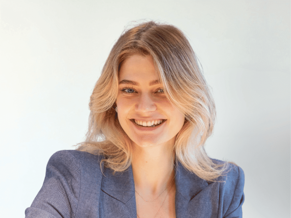 Aluna_Schrenk_web
